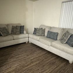 Couches 