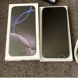 iPhone 16 Pro Max Titanium Black