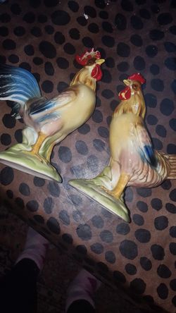 lefton chickens figurines