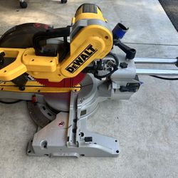 Dewalt 10” Double Bevel Sliding Compund Miter Saw