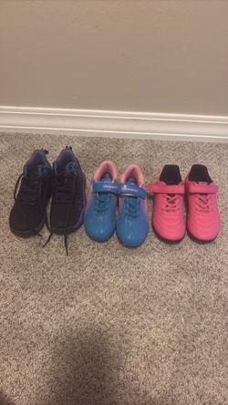 Bball Shoes/Soccer Cleats/ Turf Shoes  Size 1