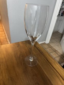 (Big Wine Glass)
