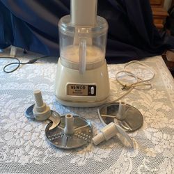 Large Processor With Attachments 