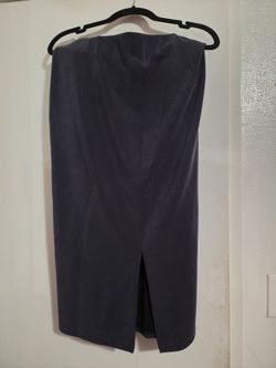 Lululemon mid skirt  Sz 12