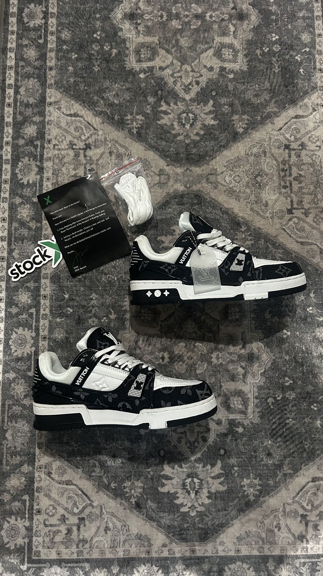 LV TRAINERS (EUR37-38) Worn Only 2 Times Didnt Fit. Would Fit Someone About 5.5Y Maybe 6y