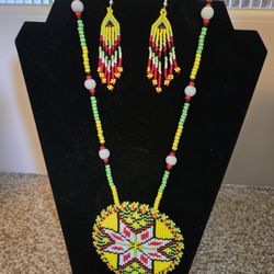 Handmade Yellow Beaded Flower Neclace And Earrings Set 