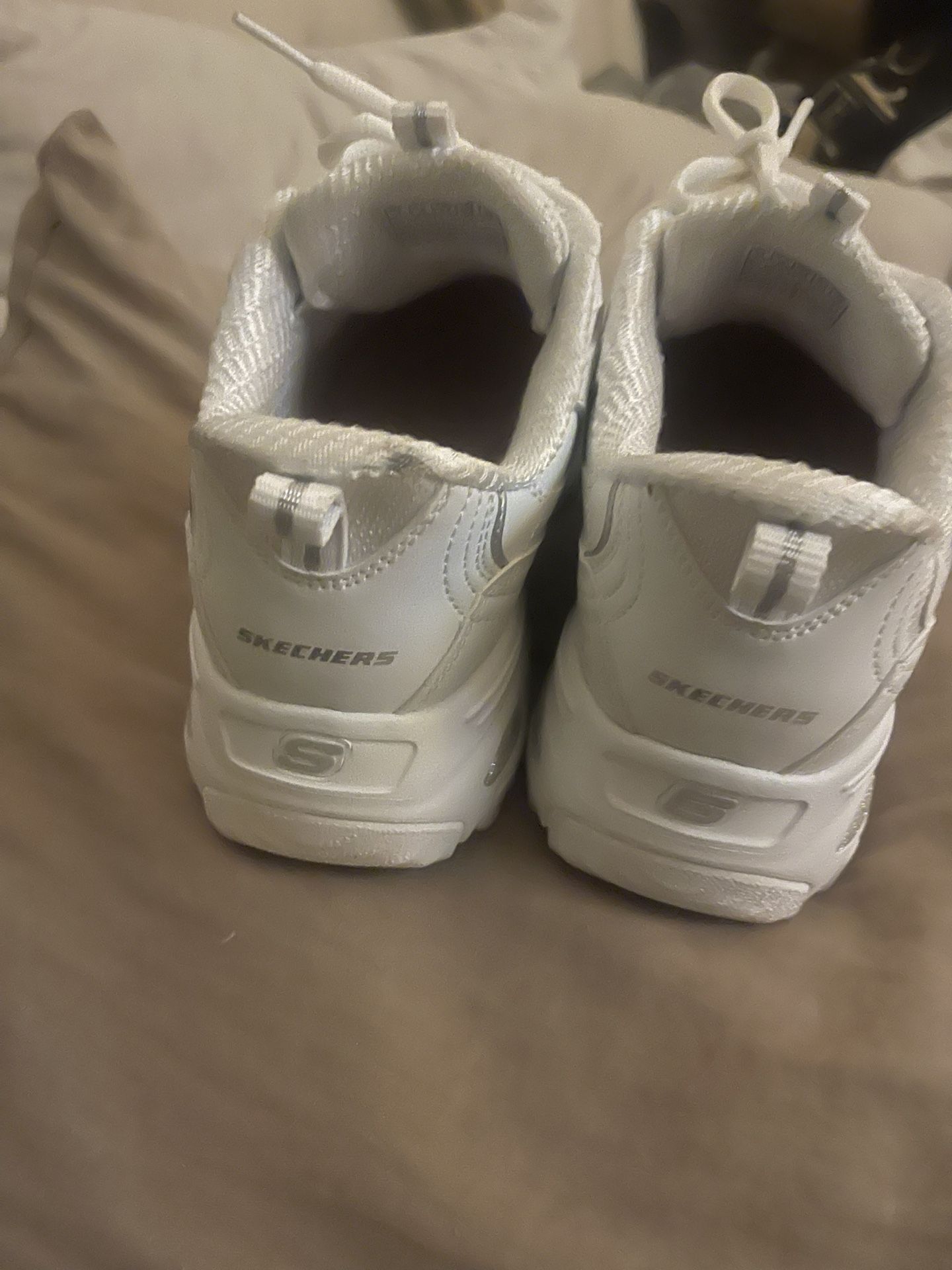 Sketchers Like New Wore Once Size 7 Women’s