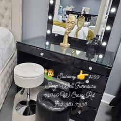 🙋‍♀️Glam 3pc Vanity with stool chairs 👉Starting $299