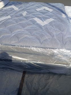 Brand New Queen size pillowtop mattress and box spring free delivery depends on location