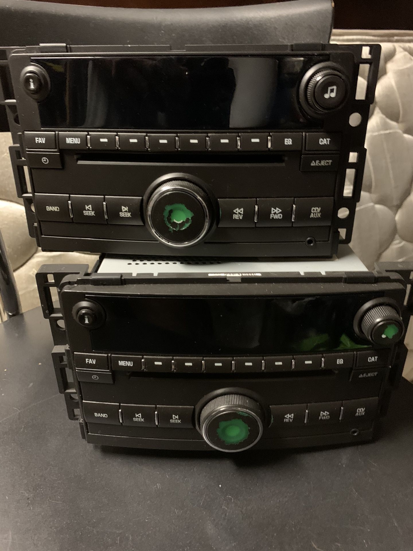 Chevy HHR - OEM Radio