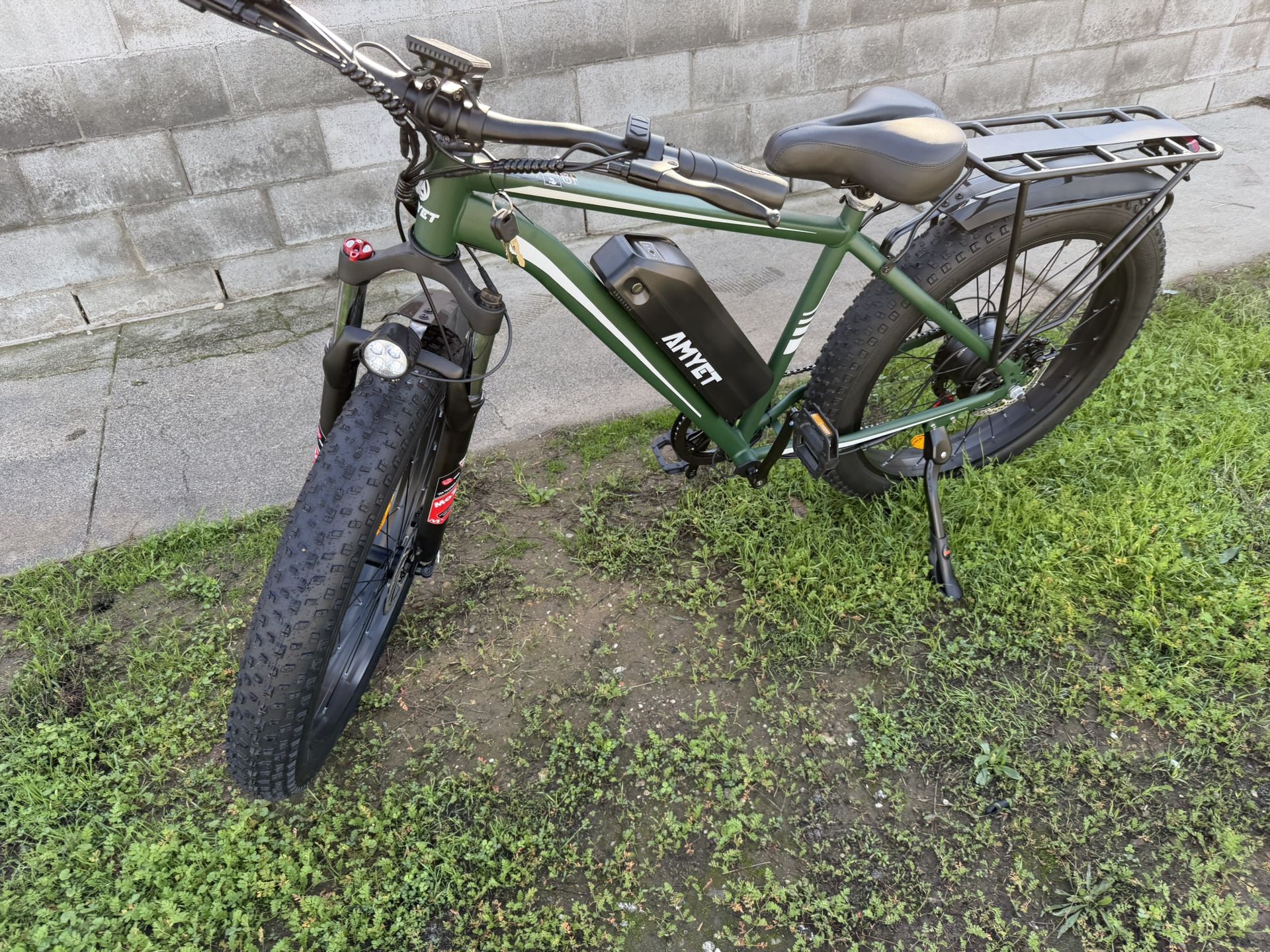 Brand New EB26 Electric Bike — 1500W Motor, 26” Wheels