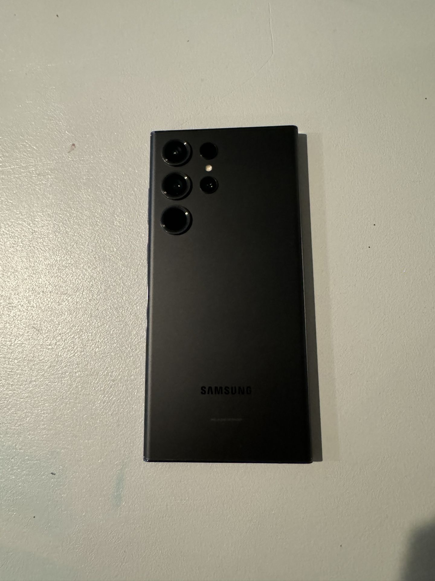 Samsung Galaxy S23 Ultra 256gb (AT&T/cricket)