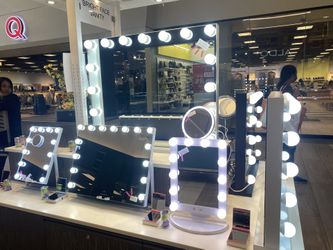 Brand New Hollywood Style vanity mirrors ,Different Sizes And color