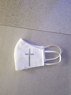 1st. Communion Face Mask 8-12 Yr. Old / Never Used