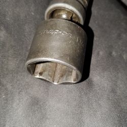 Snap-on 1/2 Drive 1 1/4 Swivel 6 Point Impact   Socket