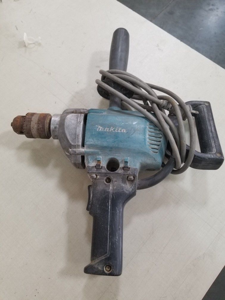 Makita Heavy Duty Drill