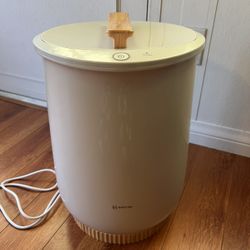 LIKE NEW Luxury Towel Warmer