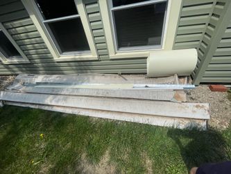 Free leftover house siding