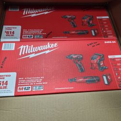 Milwaukee
M12 12V Lithium-Ion Cordless Combo Kit (4-Tool) with Two 2.0Ah Batteries, Charger & Tool Bag