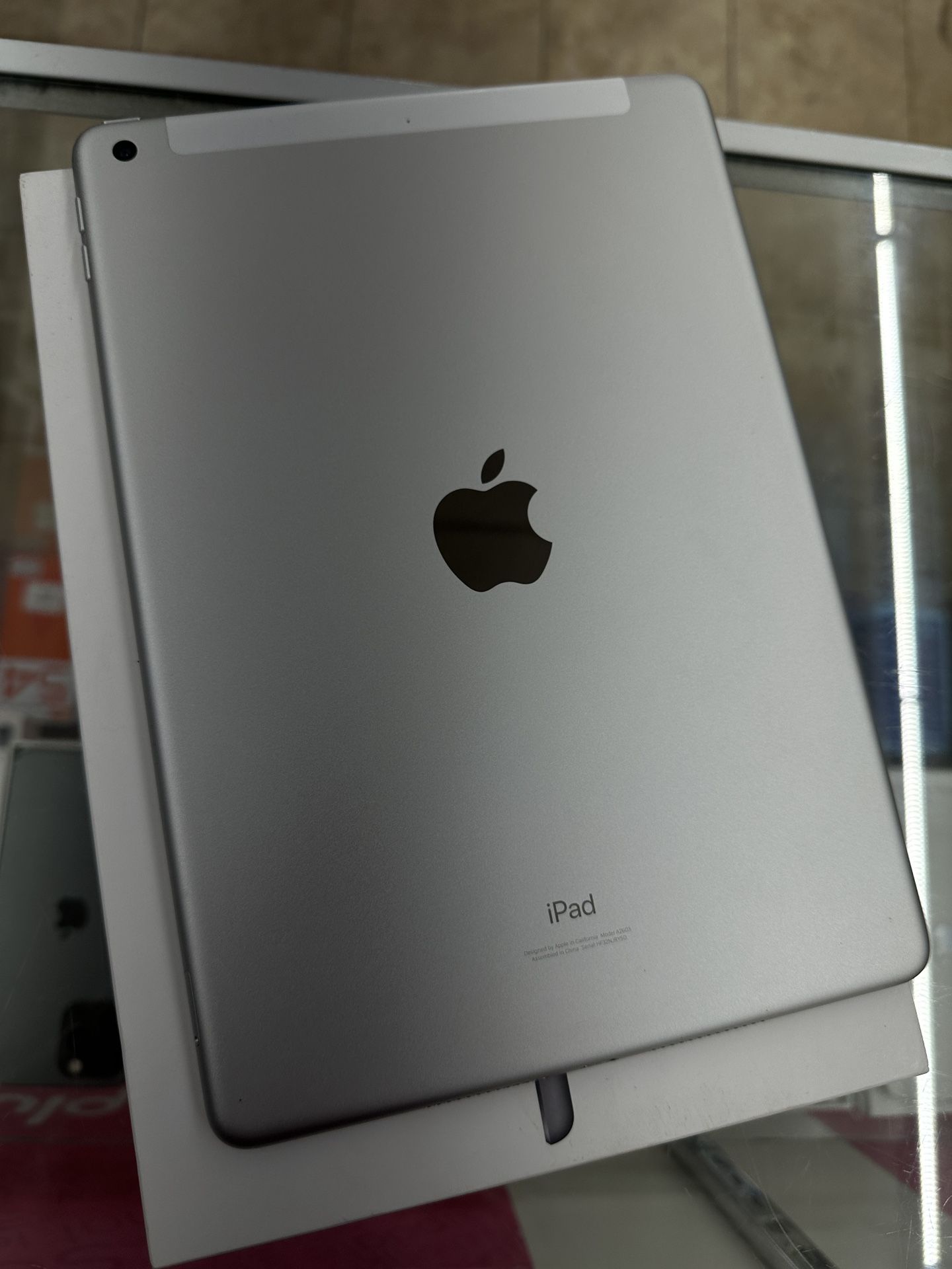 iPad 9th Generación 64Gb Wifi + Lte