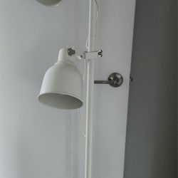 Heavy Duty Floor Lamp Like New 3 Lights 