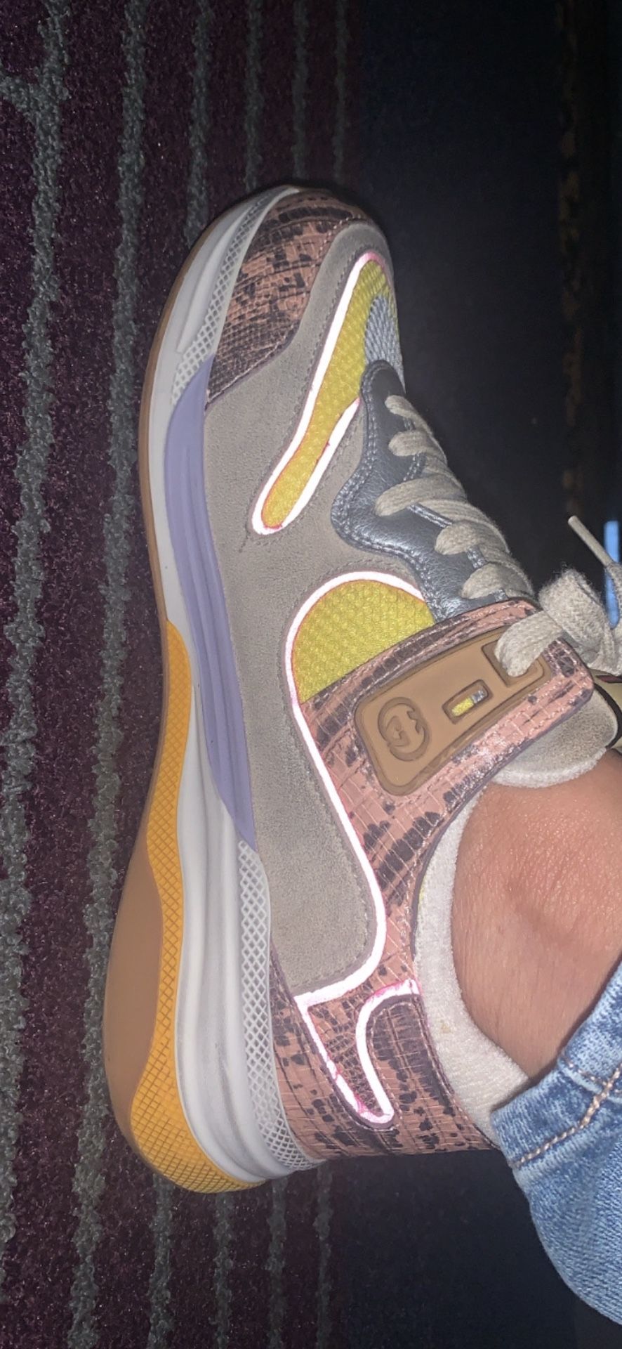 Gucci Women Sneakers