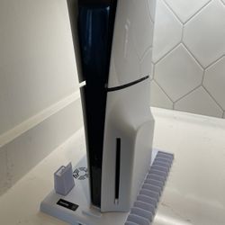 PS5 Disc Version Console with 1 Regular Controller and Dualsense Edge Pro Controller