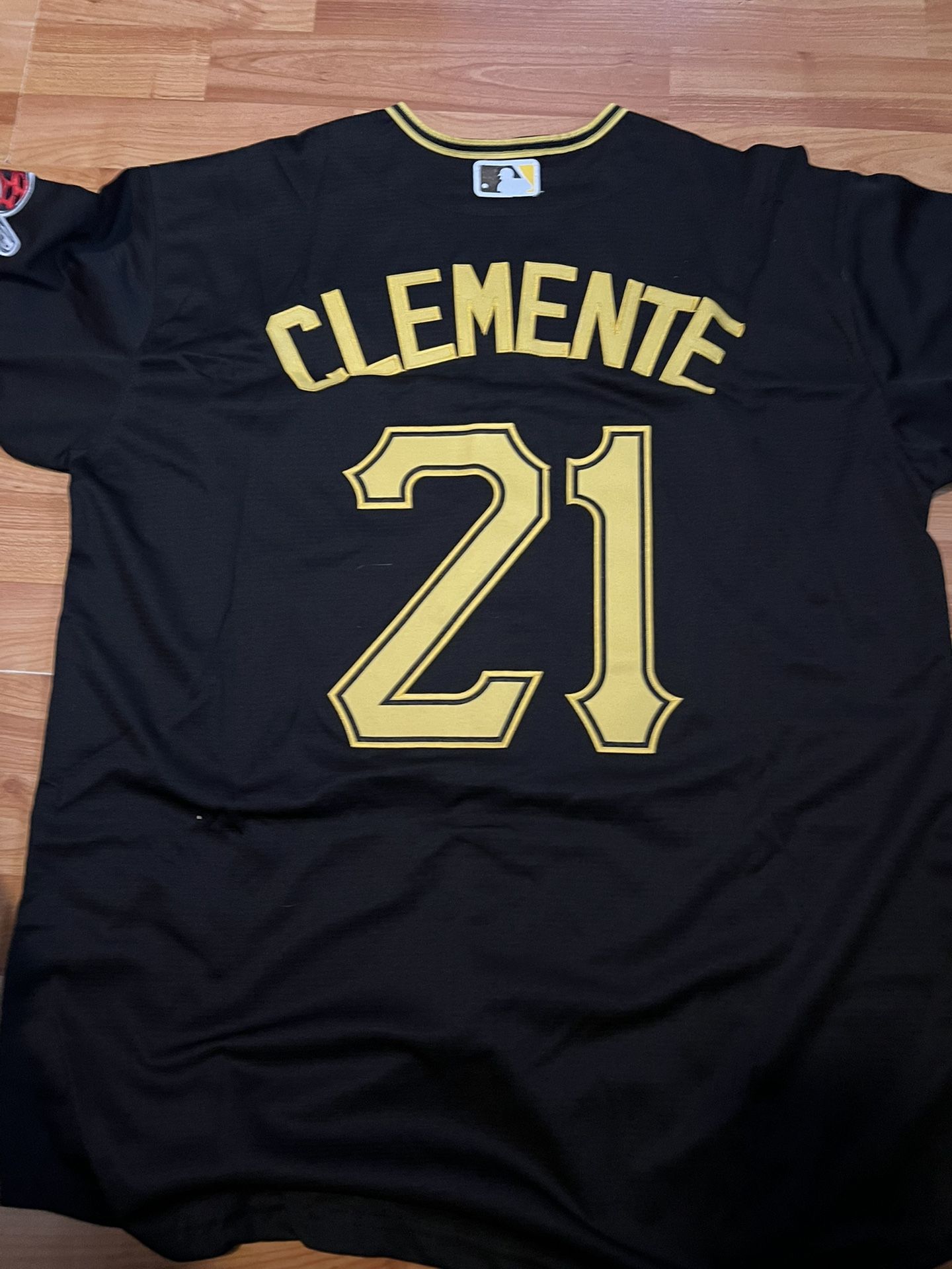 Roberto Clemente Jersey 