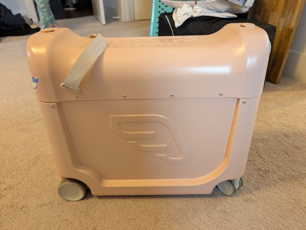 Stokke JetKids BedBox Kids Ride along Suitcase 