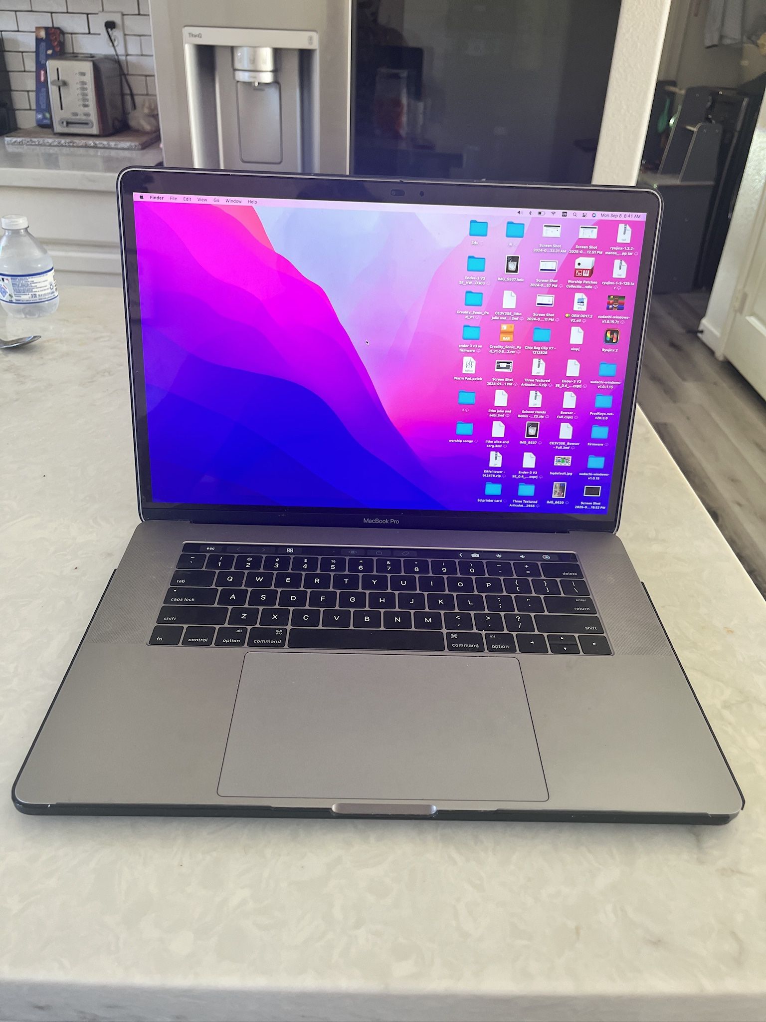15 Inch MacBook Pro With Touchbar 2016