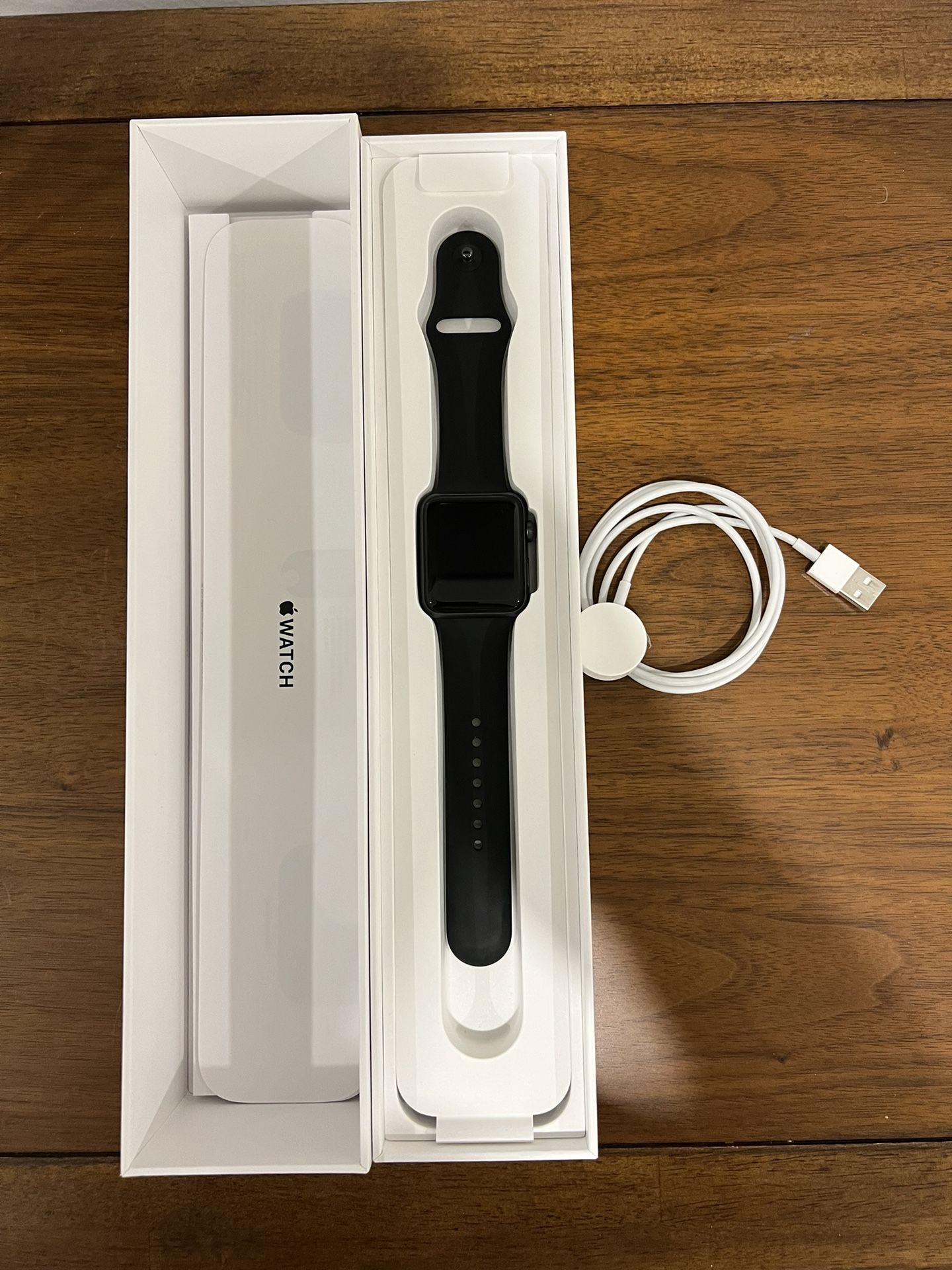 Apple Watch Series 3 LTE and GPS