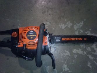 Remington RM4216 Rebel 42cc 2-Cycle 16-inch Gas Chainsaw $100