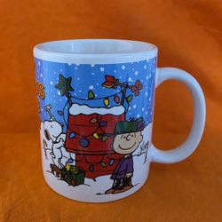 Peanuts Snoopy & The Gang Merry Christmas, Charlie Brown coffee mug by Galerie