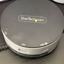 USB-C Docking Station