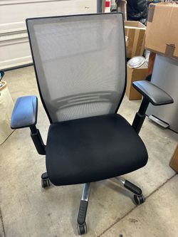 Moving Sale! Office Chair - Excellent Condition - Was $300, Now Only $50