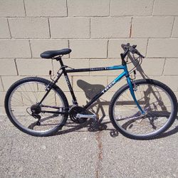 TREK MOUNTAIN TRACK SPORT 800 ATB MTN BIKE REFURBISHED OBO 