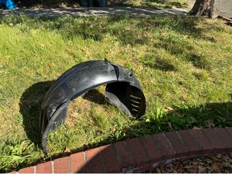 Dodge Charger fender liner