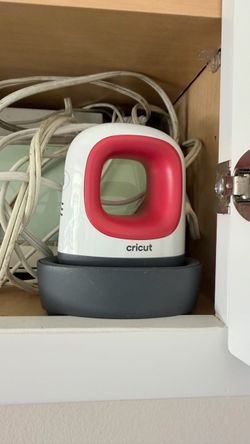 Cricut Easy Press Mini Heat Press