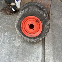 4 Bobcat S70 Rims 