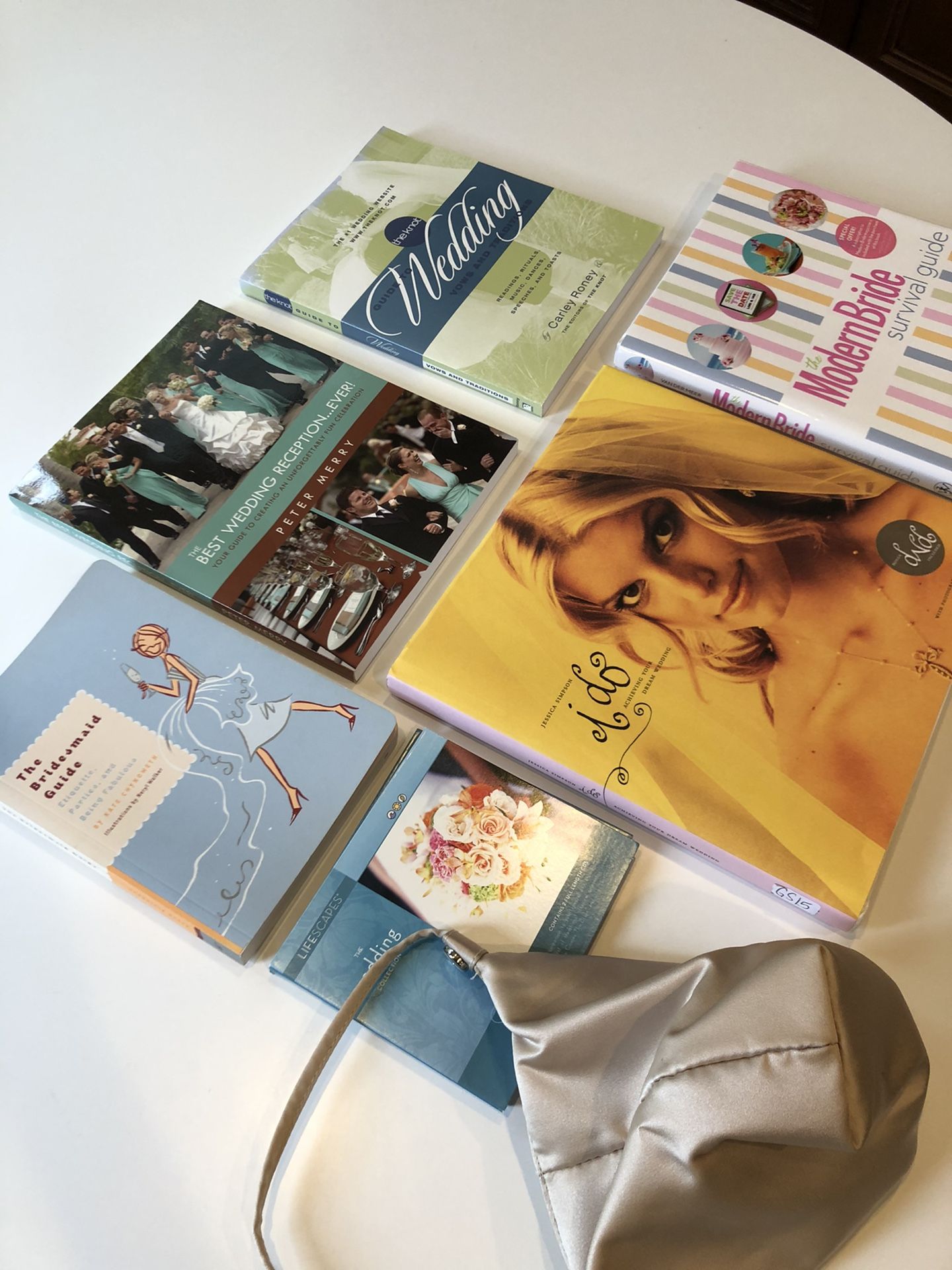 Wedding planning books. Tons! Like new!