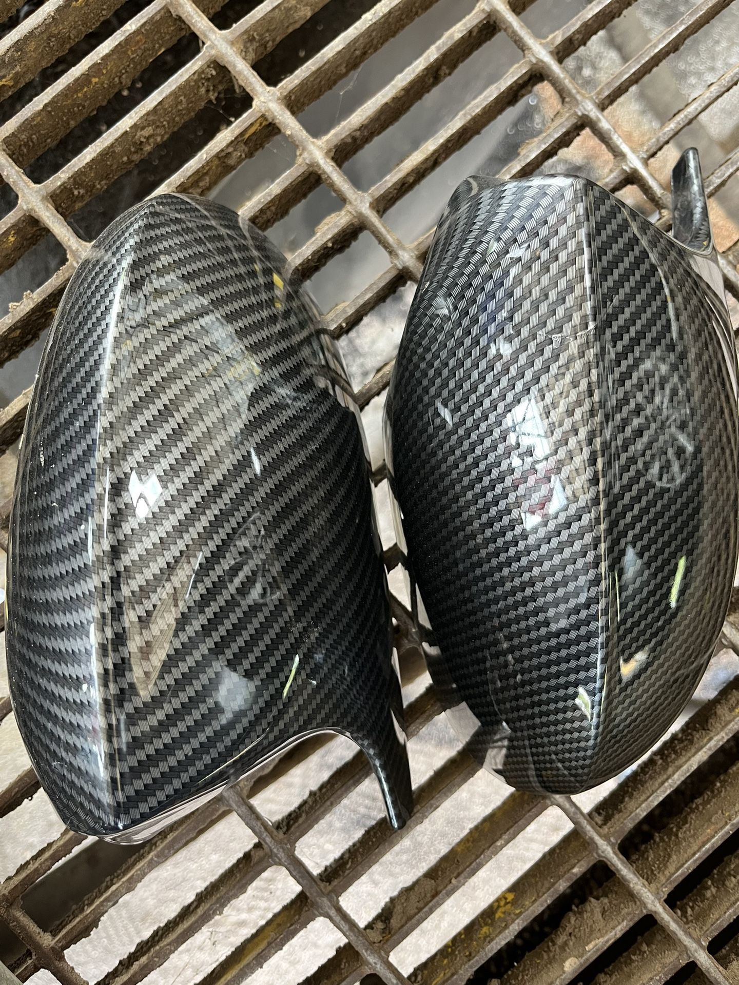 06 BMW 3 Series Carbon Fiber Mirror Caps