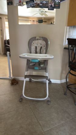 Hi chair High chair