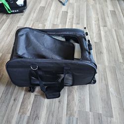 Medium Dog Carrier With Puppy Pads 