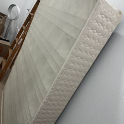 Full Size Box Spring - Well Used (9” Serta)