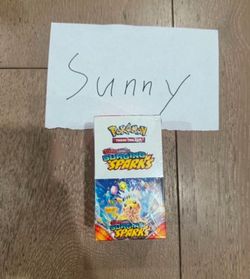 Pokémon pokemon TCG: Scarlet & Violet—Surging Sparks Booster Display (18 Booster Packs)