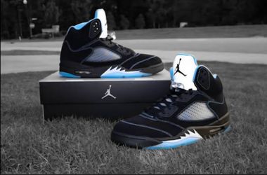 AIR JORDAN 5 Retro Black University Blue Mens  SZ  8.5