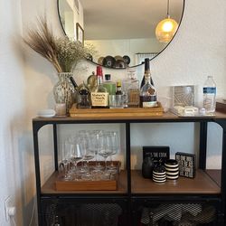 Bar or entrance furniture - industrial style