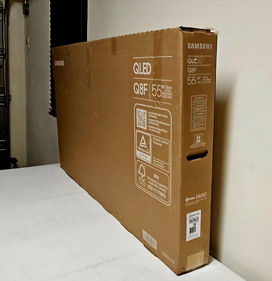 55 Inch QLED Q8F Smart TV 4K UHD with 144 Hz refresh rate brand new in the box 2025 Model.
