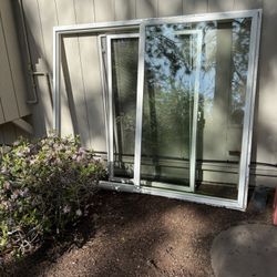Double Pane Vinyl insulated Window