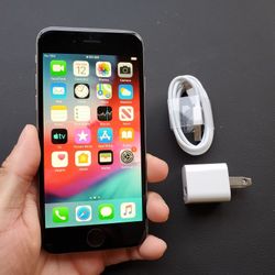 iPhone 6 - UNLOCKED - Like New  